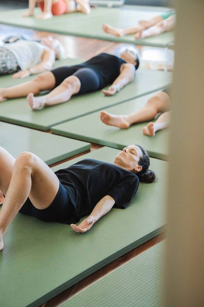 Beyond the Scroll: Finding Stillness Through Dopamine Detox